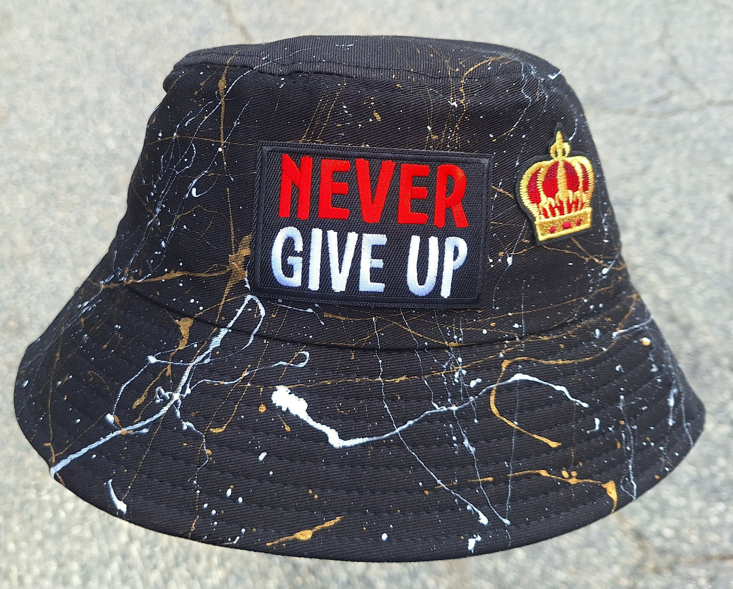 "Never Give Up" Bucket Hat