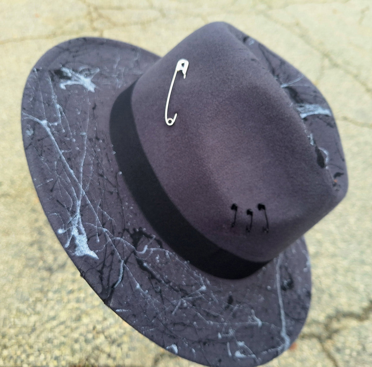 XXL "Stormy Night" Hat